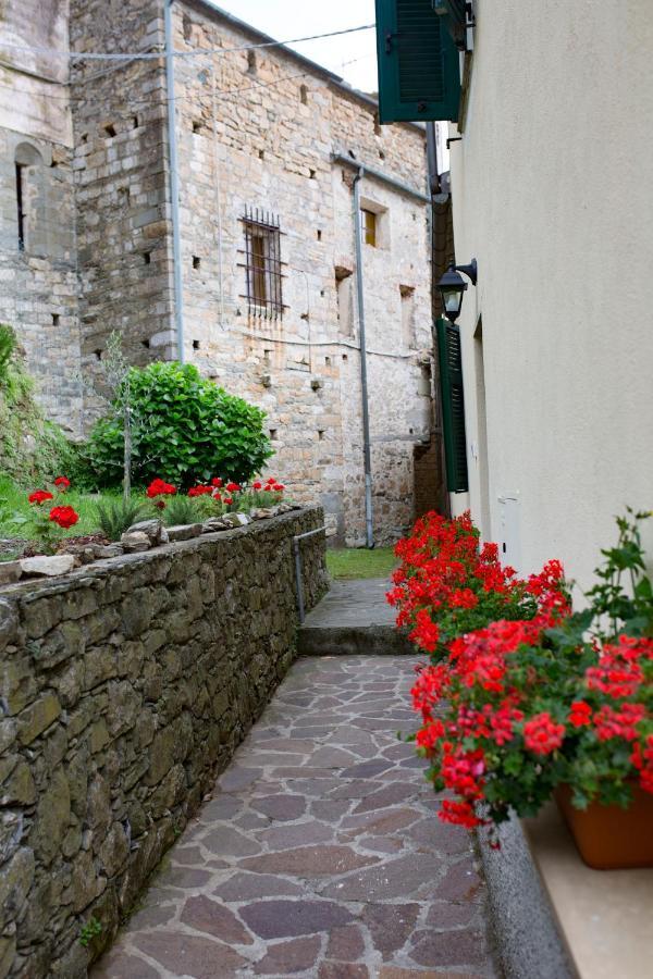 Casa Vacanze Tra Le Mura Levanto Exterior photo